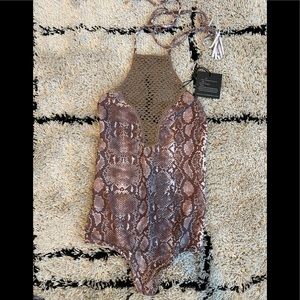 Acacia swimwear teahupo’o